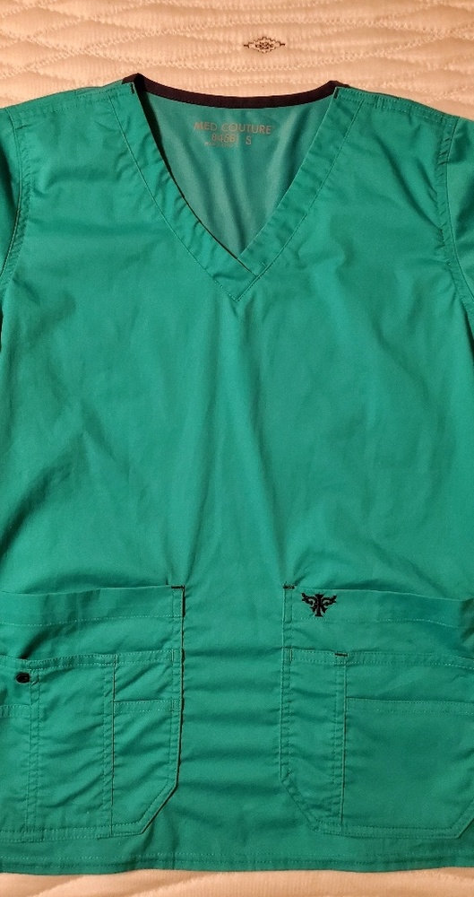 Med couture  Scrub set